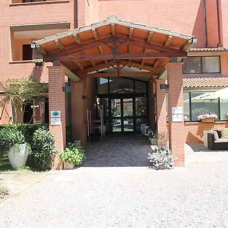 Ricci - 4*