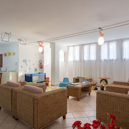 Otel Ricci - 4*