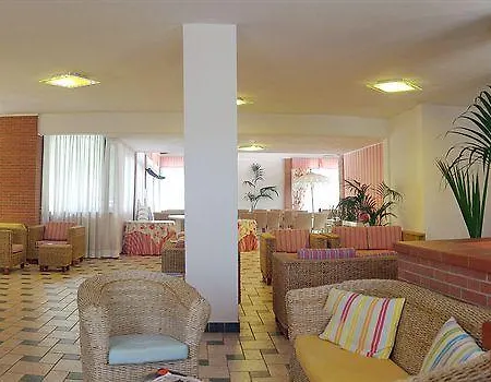 Ricci -